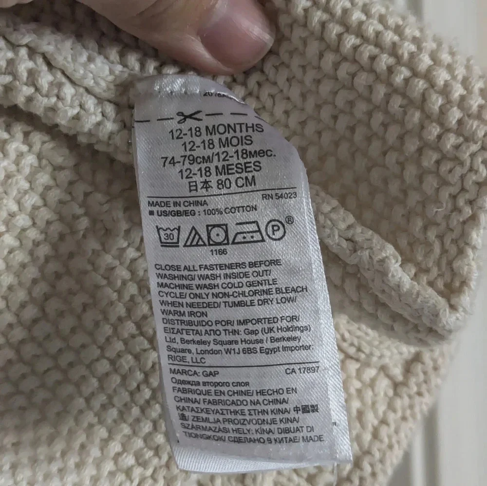 Baby Gap 100% Cotton Cable Knit Cream Cardigan Toddler size 12-18m